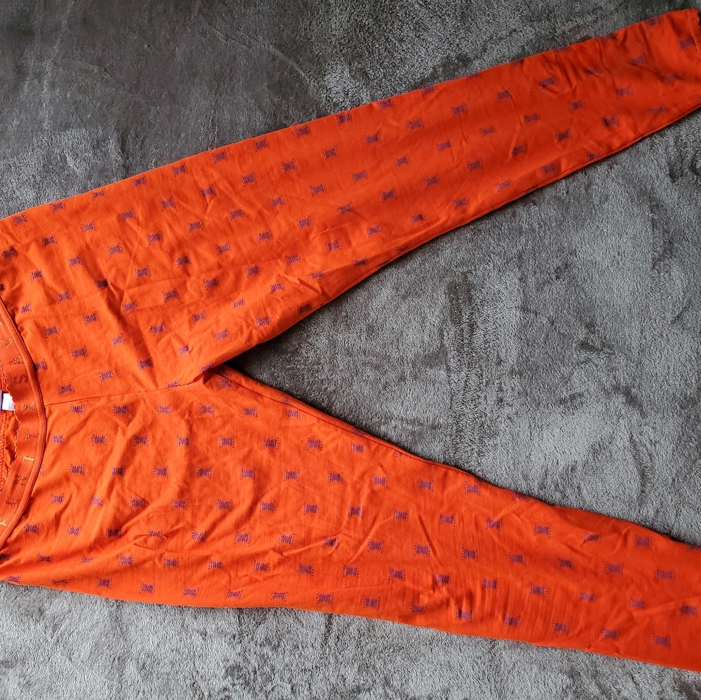 NWT XL Savage X Fenty Leggings